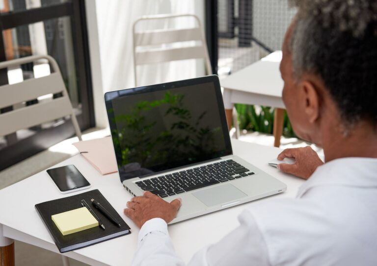 Emprendedores senior: experiencia, propósito y nuevas oportunidades de negocio